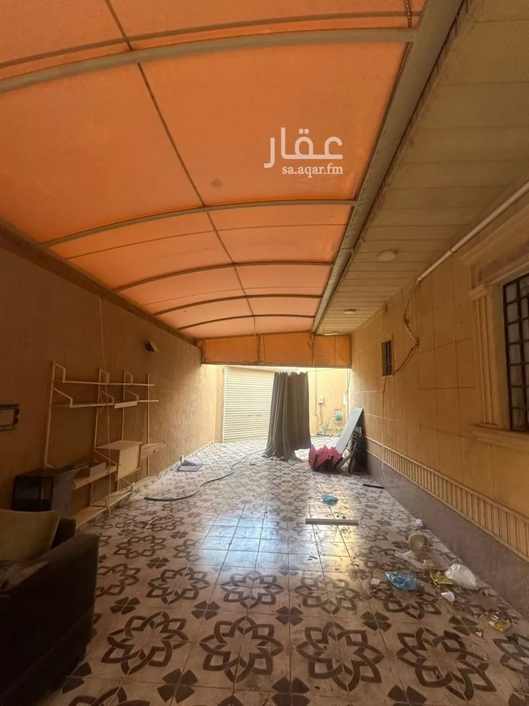 فيلا للبيع في شارع الحواتم, حي غرناطة, مدينة الرياض, منطقة الرياض صورة 2