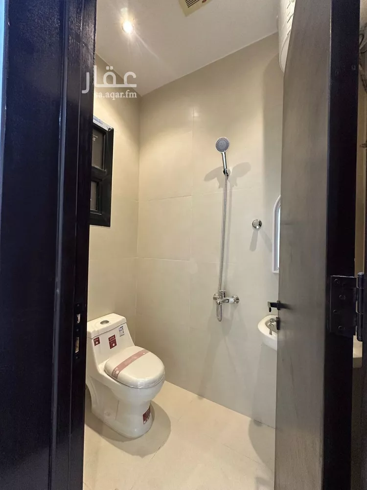 فيلا للبيع في شارع الرمال, حي الرمال, مدينة الرياض, منطقة الرياض 24