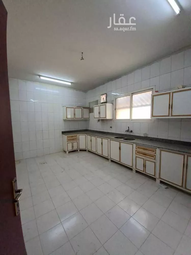 شقة للبيع في شارع محمد سعيد آل كمال, حي الفايزية, مدينة بريدة, منطقة القصيم صورة 2