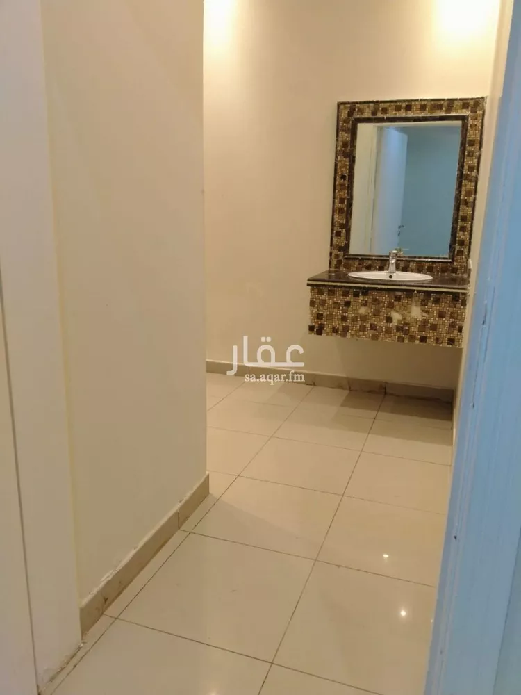 Building for Rent in Riyadh Al Aqiq صورة 3