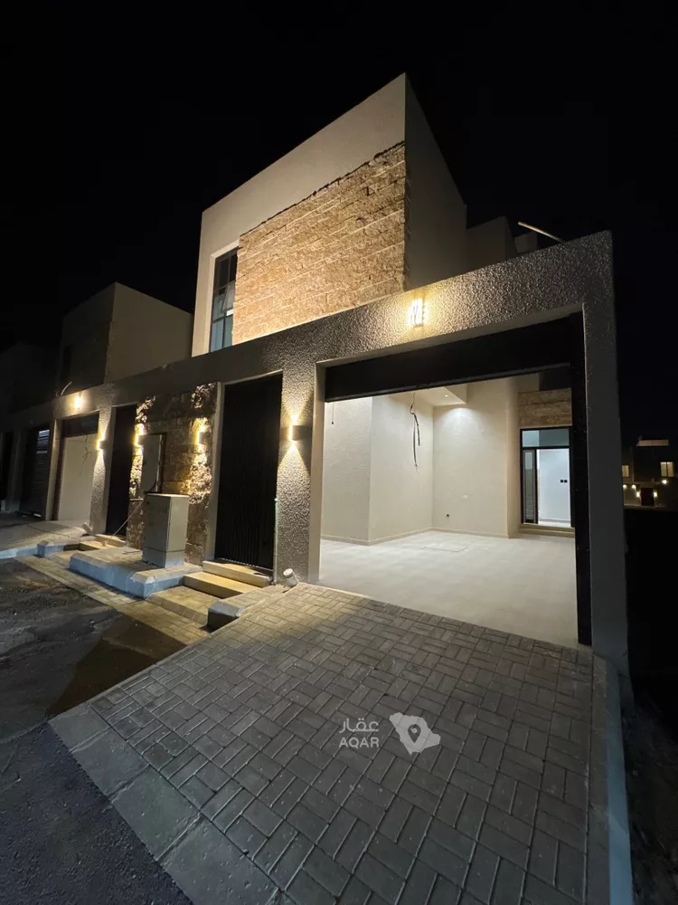 دور للبيع في شارع طريق الملك فهد, حي مشرفة, مدينة الهياثم, منطقة الرياض