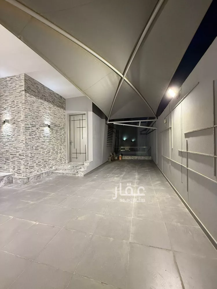 فيلا للإيجار في شارع رقم 528, حي الملقا, مدينة الرياض, منطقة الرياض صورة 3