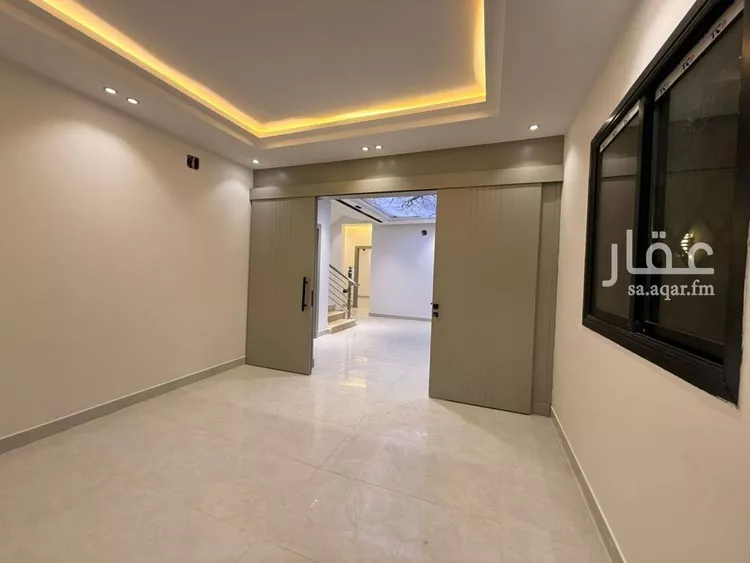 فيلا للبيع في شارع رشاد, حي طيبة, مدينة الرياض, منطقة الرياض صورة 2