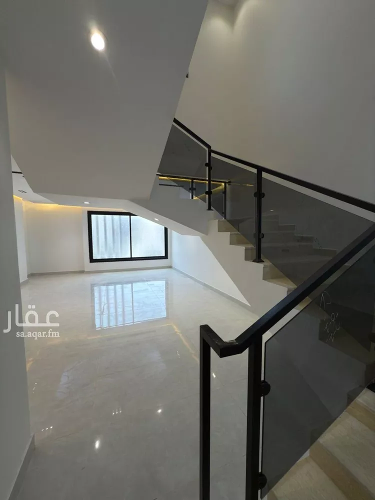 فيلا للبيع في شارع الامام البخاري, حي بدر, مدينة الرياض, منطقة الرياض صورة 4