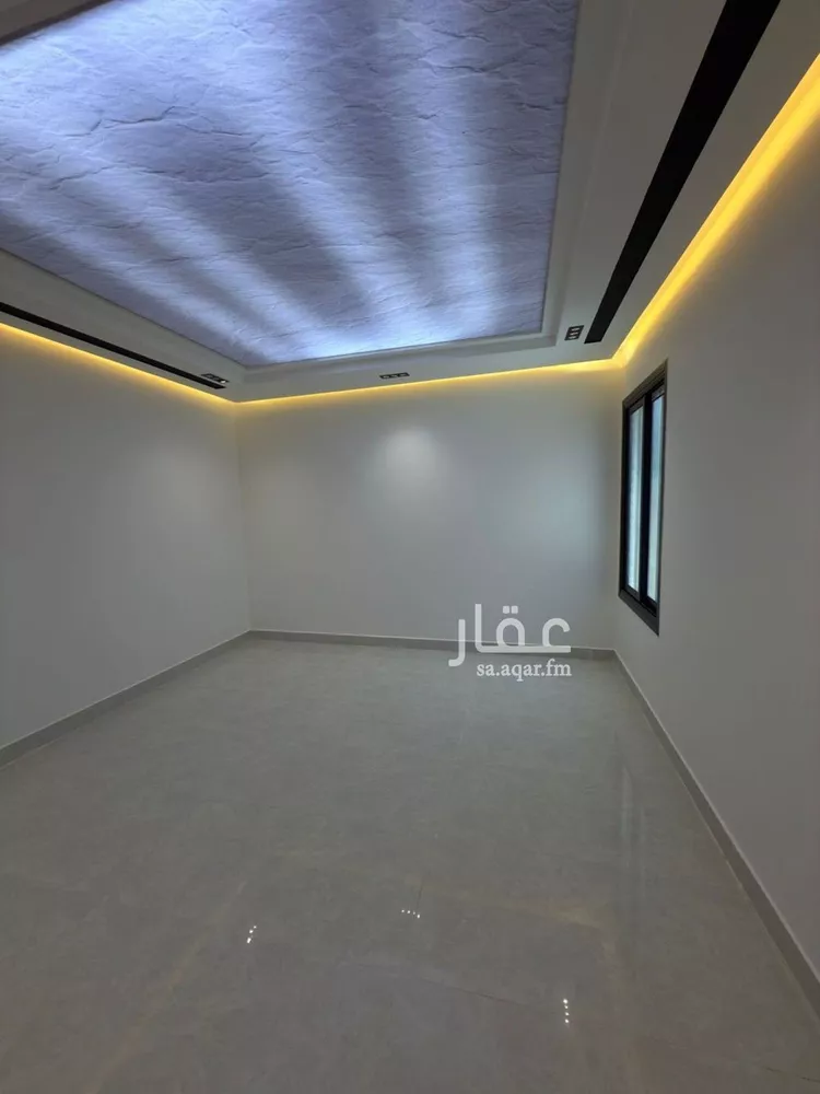 Villa for Sale in Riyadh Badr 7