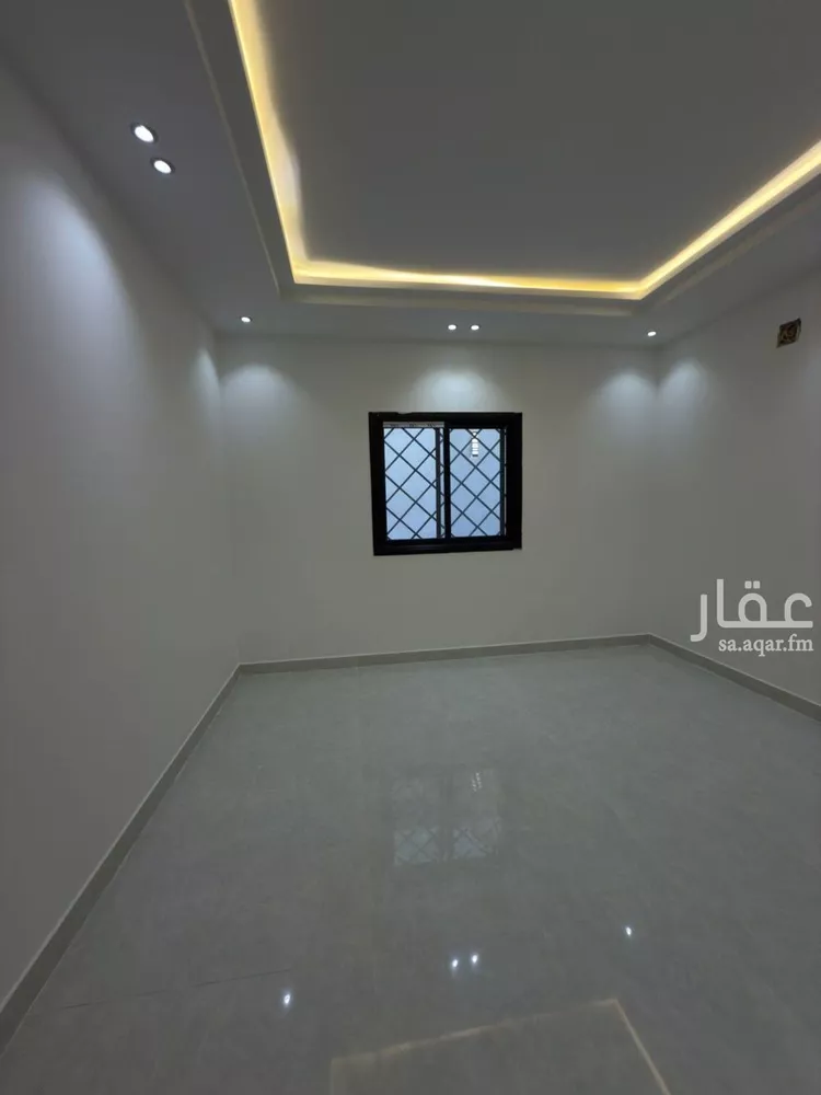 فيلا للبيع في شارع الامام البخاري, حي بدر, مدينة الرياض, منطقة الرياض 15