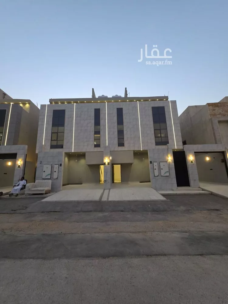 فيلا للبيع في شارع القرشي, حي عكاظ, مدينة الرياض, منطقة الرياض