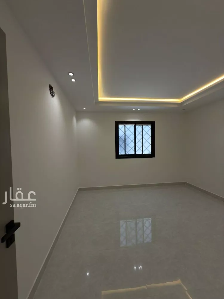 فيلا للبيع في شارع الامام البخاري, حي بدر, مدينة الرياض, منطقة الرياض صورة 5