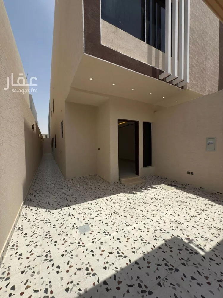فيلا للبيع في شارع الامام البخاري, حي بدر, مدينة الرياض, منطقة الرياض 7