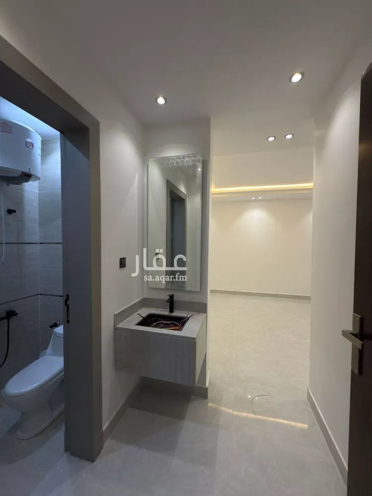 فيلا للبيع في شارع الامام البخاري, حي بدر, مدينة الرياض, منطقة الرياض صورة 4