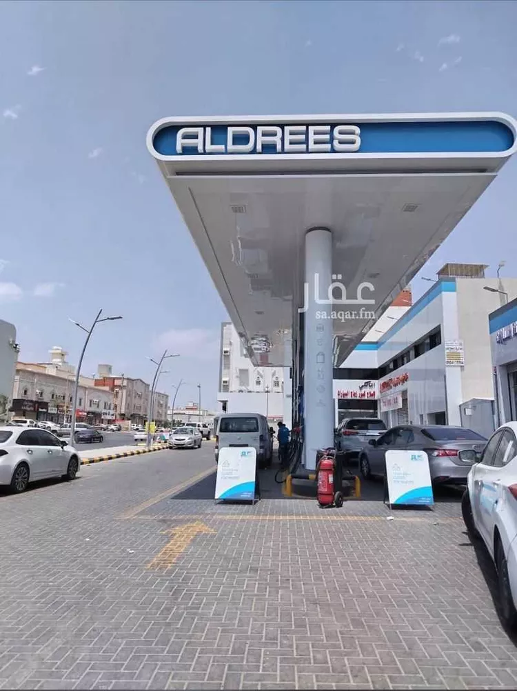 محطة للبيع في شارع فهد ابن خرينق, حي السنابل, مدينة جدة, منطقة مكة المكرمة