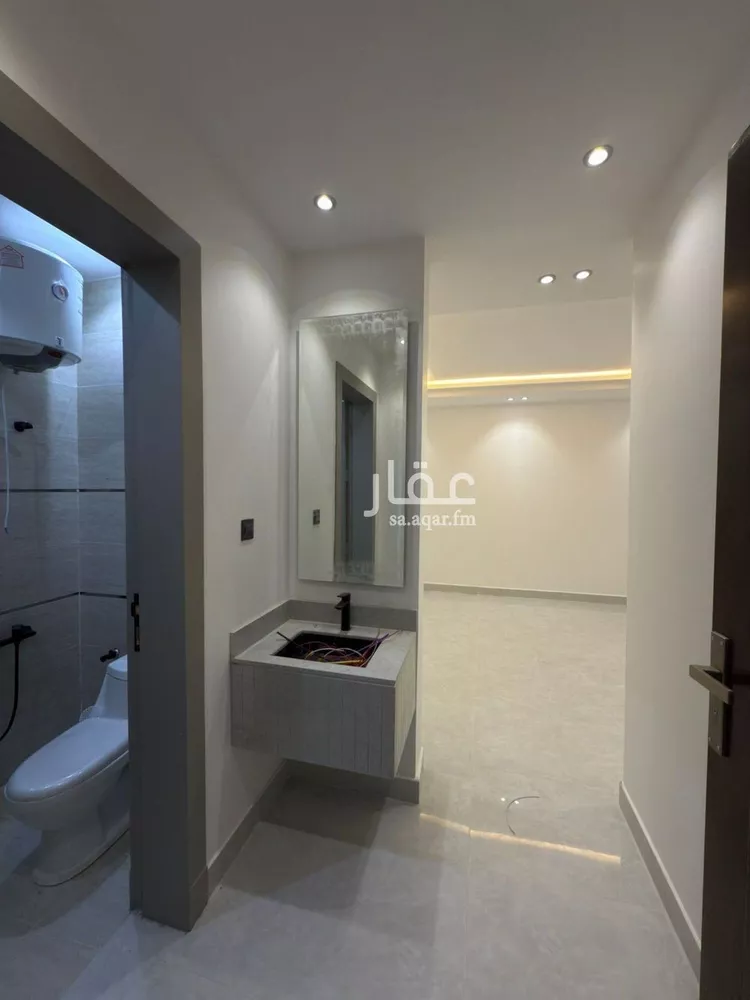 فيلا للبيع في شارع رشاد, حي طيبة, مدينة الرياض, منطقة الرياض 6
