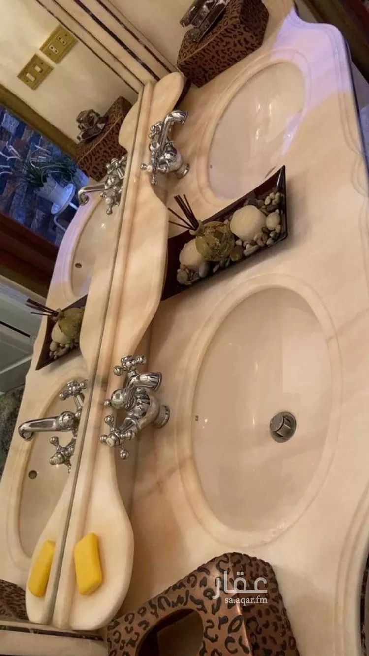 بيت للبيع في شارع ابن سنان الخفاجي ، حي الصفا ، جدة ، جدة صورة 3