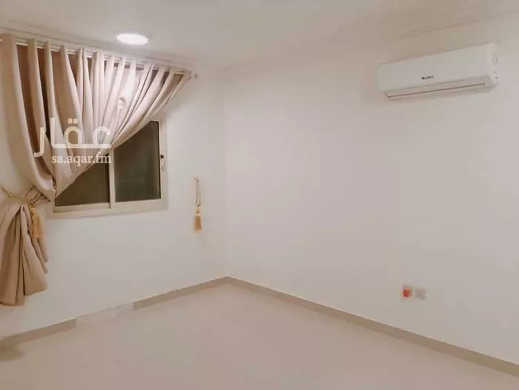 فيلا للإيجار في شارع عبدالخالق بن شبلون, حي ظهرة لبن, مدينة الرياض, منطقة الرياض صورة 2