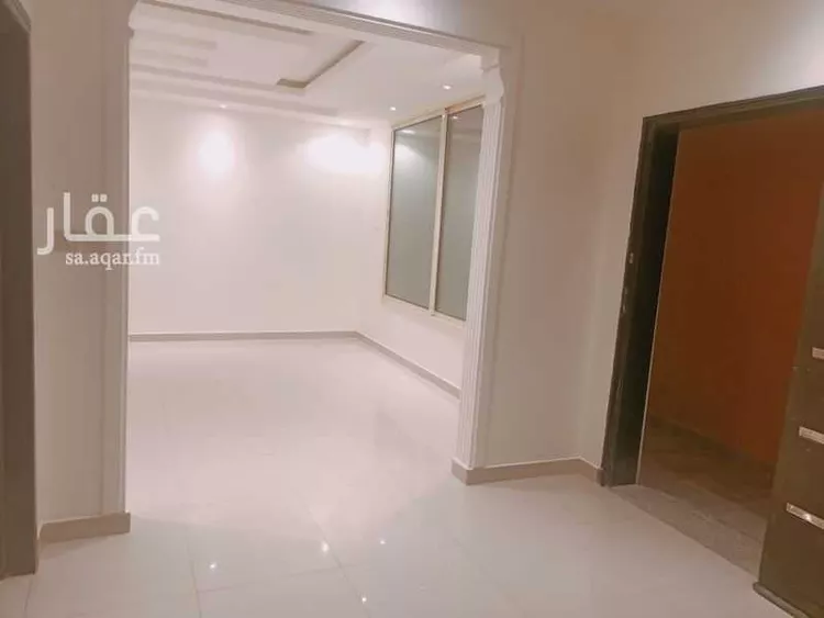 فيلا للإيجار في شارع عبدالخالق بن شبلون, حي ظهرة لبن, مدينة الرياض, منطقة الرياض صورة 3