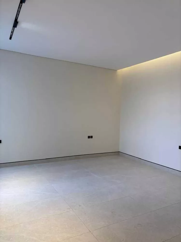 La Perle 10