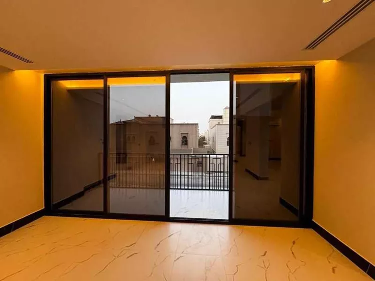 مداد الواجهة البحرية 17