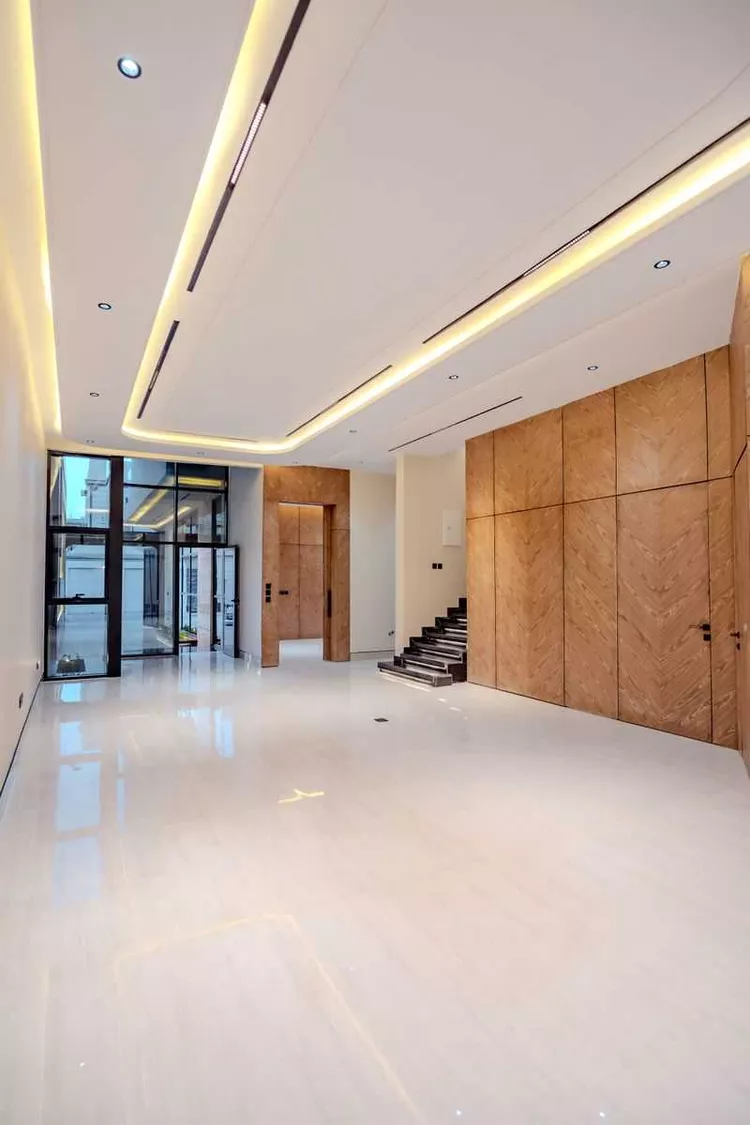 Nous Real Estate Project 12