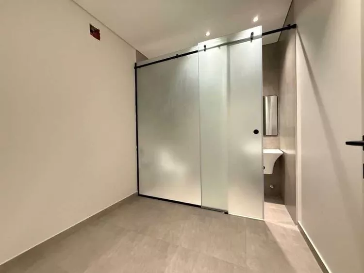 floor 18 16