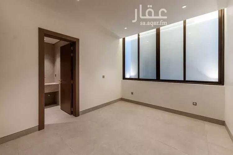 أدوار صحار 8