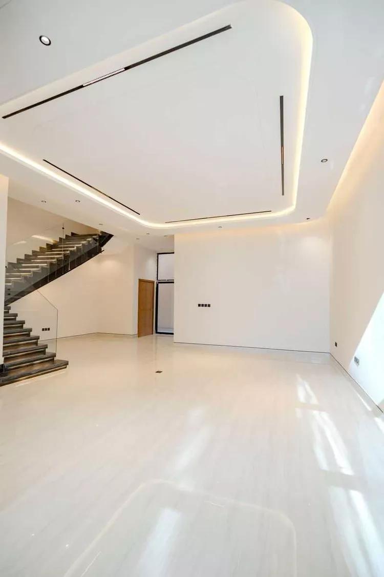 Nous Real Estate Project 15
