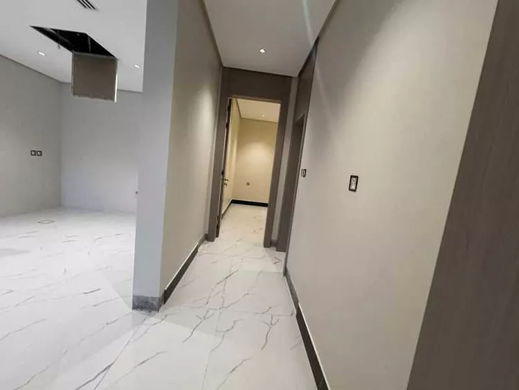 مداد الواجهة البحرية 10