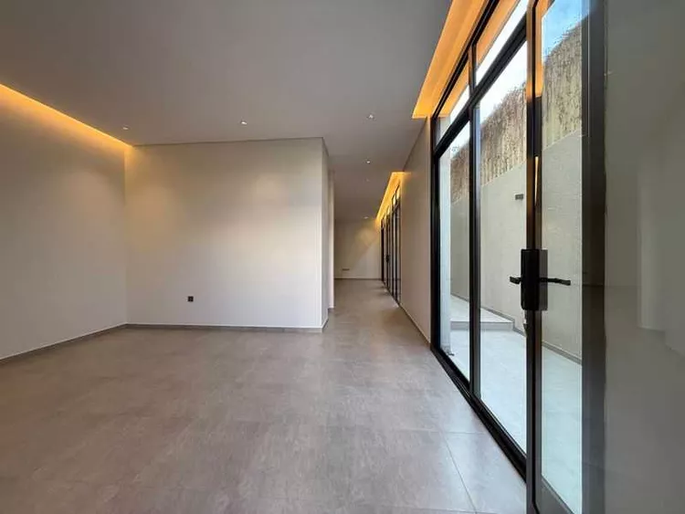 floor 18 8