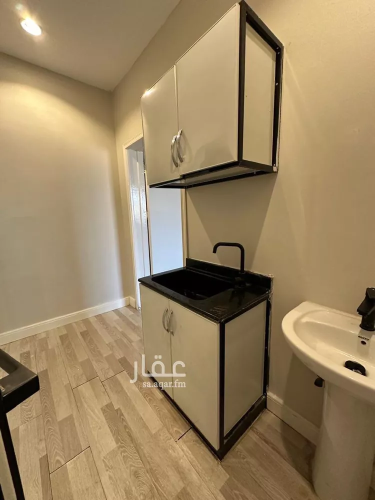 شقة للإيجار في شارع مدينة الزايد, حي العقيق, مدينة الرياض, منطقة الرياض صورة 3