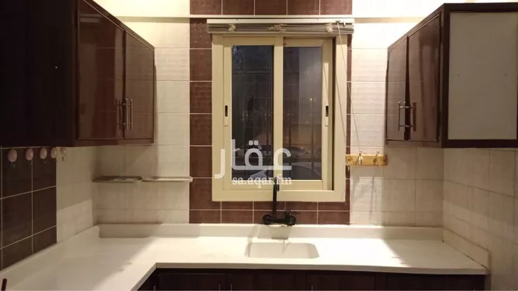 شقة للإيجار في شارع سراقة بن عمرو, حي الشهداء, مدينة الرياض, منطقة الرياض