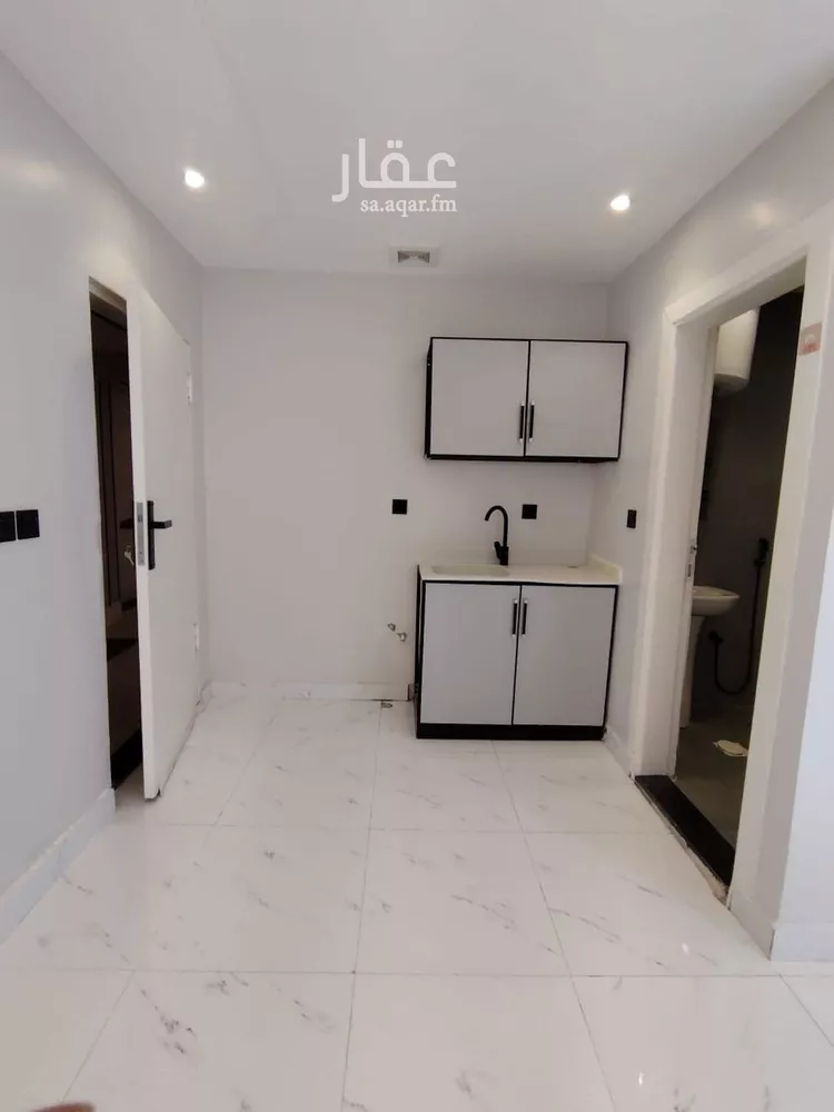 شقة للإيجار في شارع الامير عبدالمحسن بن جلوي, حي المروج, مدينة الرياض, منطقة الرياض صورة 3