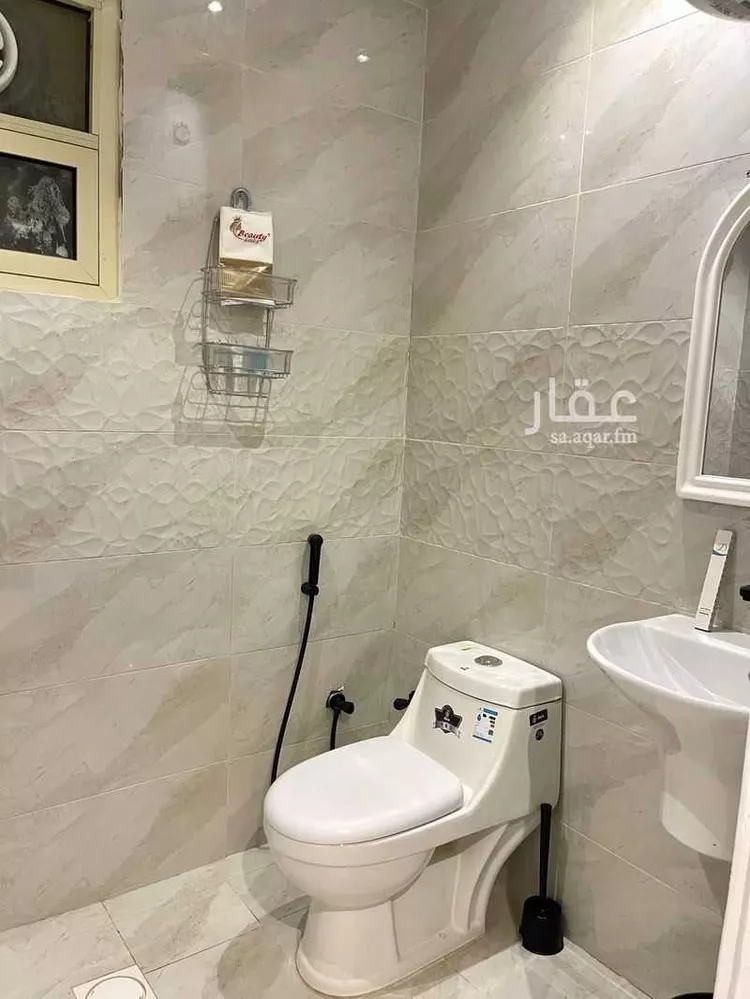 شقة للإيجار في شارع الأمير عبدالله بن سعود بن عبدالله صنيت, حي الصحافة, مدينة الرياض, منطقة الرياض صورة 5