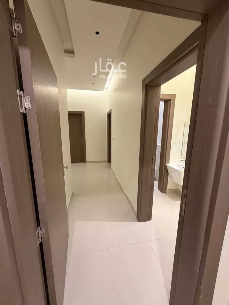 عمارة للإيجار في شارع أحمد بن عبدالرحمن الأشبوني, حي العارض, مدينة الرياض, منطقة الرياض 8