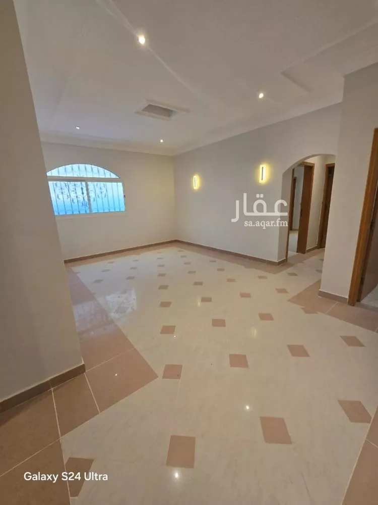 فيلا للبيع في شارع وادي فاطمة, حي الصحافة, مدينة الرياض, منطقة الرياض صورة 5