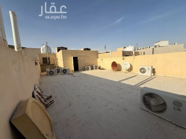 فيلا للإيجار في شارع الجوز, حي الربيع, مدينة الرياض, منطقة الرياض 7