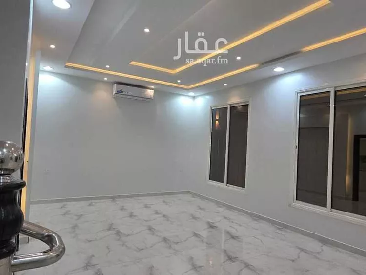 فيلا للإيجار في شارع حلل بنت أبي المكارم, حي المهدية, مدينة الرياض, منطقة الرياض 13