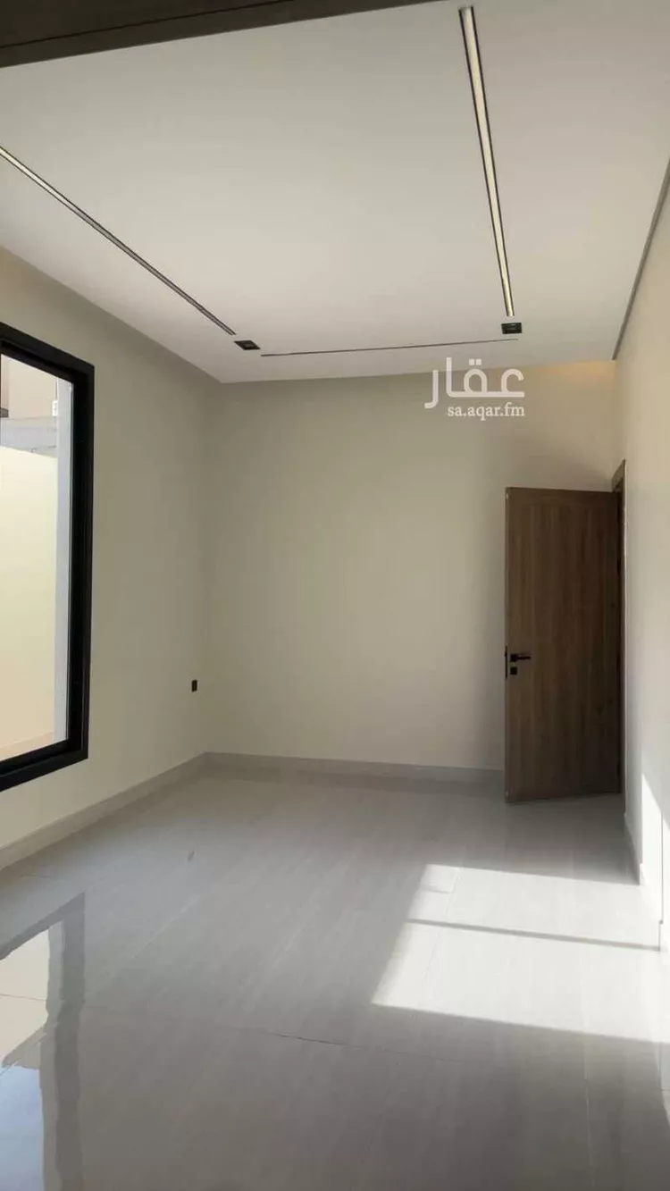 Floor for Sale in Riyadh Al Janadriyah 15