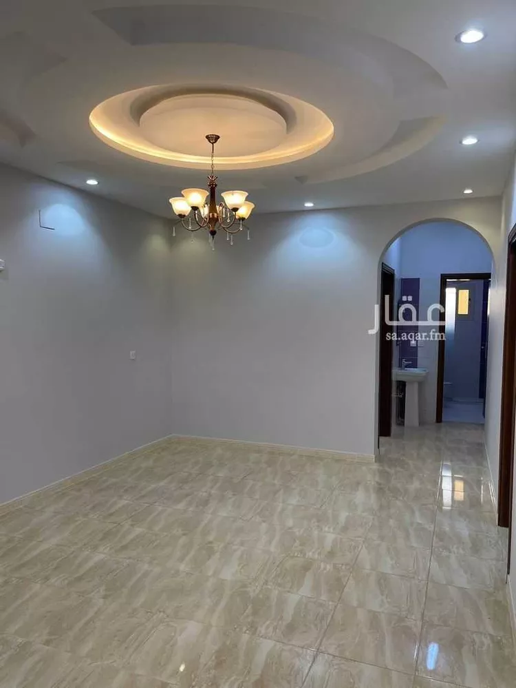 شقة للإيجار في شارع أبو عبيد بن مسعود الثقفي ، حي الريان ، تبوك ، منطقة تبوك صورة 5