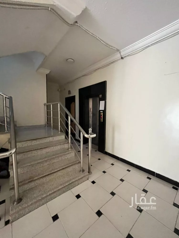 شقة للإيجار في شارع الأميرة سارة بنت أحمد السديري , حي الضباط, مدينة الرياض, منطقة الرياض صورة 2