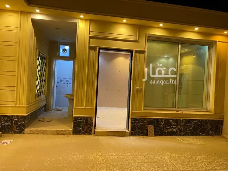 فيلا للإيجار في شارع رفاعة بن عرادة, حي عكاظ, مدينة الرياض, منطقة الرياض صورة 2