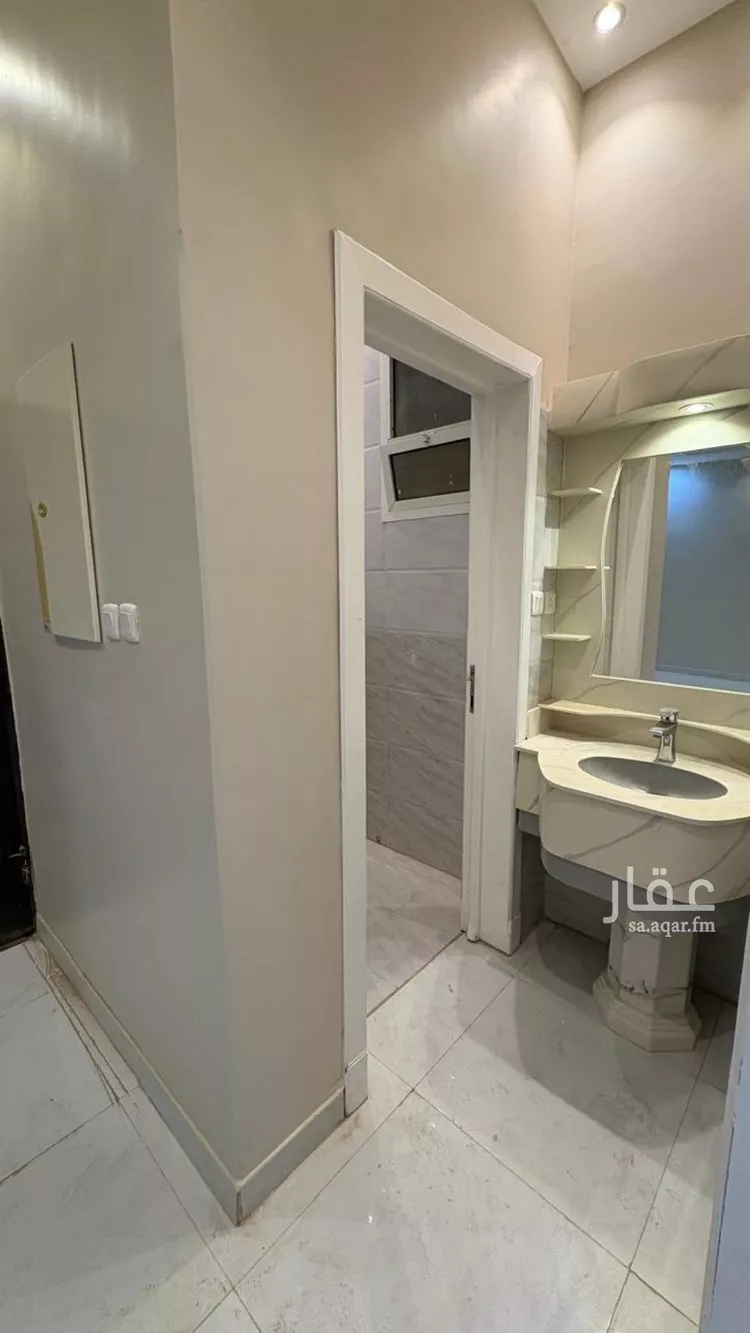 فيلا للإيجار في شارع التبريزي, حي المهدية, مدينة الرياض, منطقة الرياض 13