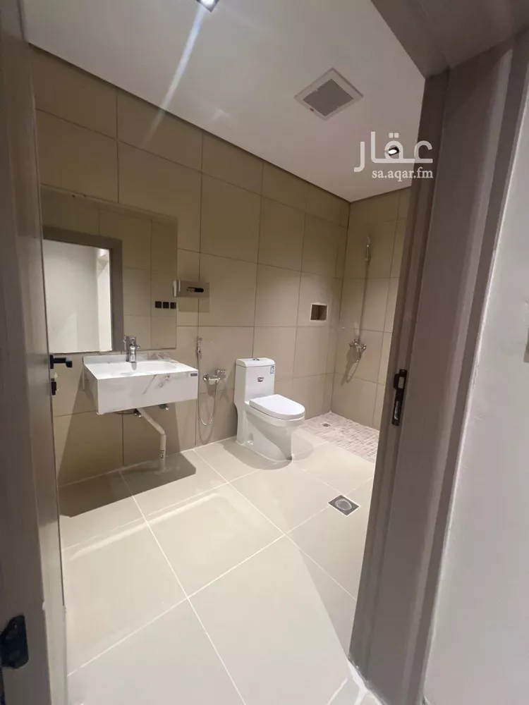 شقة للإيجار في شارع شبه الجزيرة, حي السعادة, مدينة الرياض, منطقة الرياض صورة 5