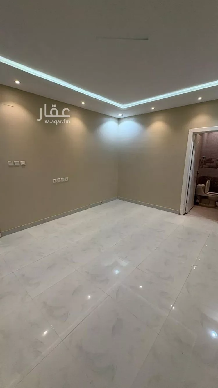 فيلا للإيجار في شارع التبريزي, حي المهدية, مدينة الرياض, منطقة الرياض 21