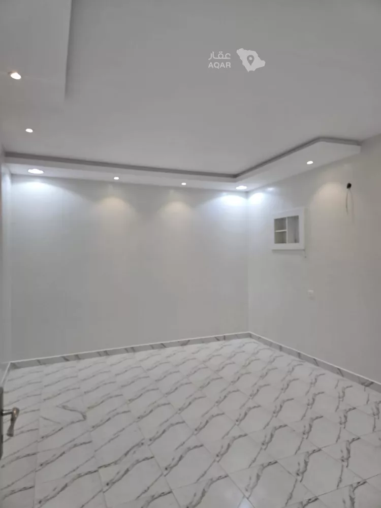 شقة للإيجار في شارع العباس بن حاتم, حي عكاظ, مدينة الرياض, منطقة الرياض 4