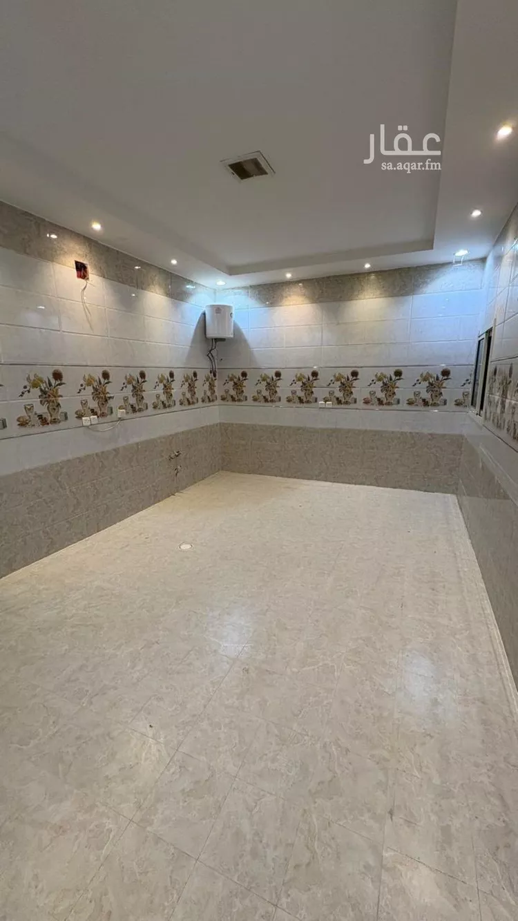 فيلا للإيجار في شارع التبريزي, حي المهدية, مدينة الرياض, منطقة الرياض 10