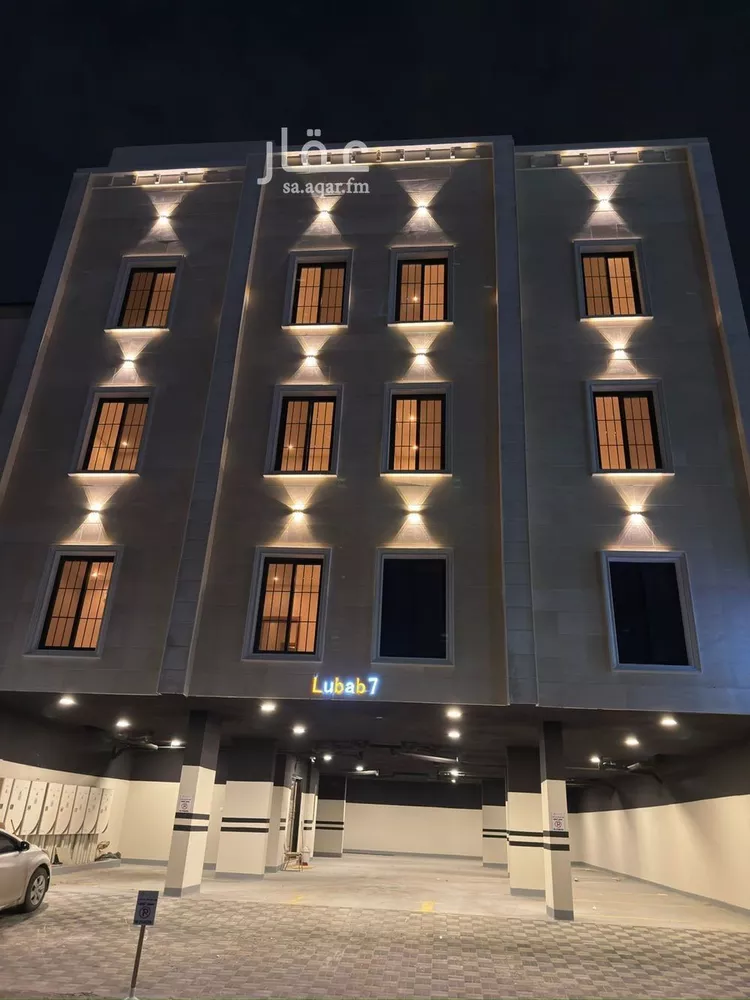 شقة للإيجار في شارع عنيزة, حي الثقبة, مدينة الخبر, المنطقة الشرقية