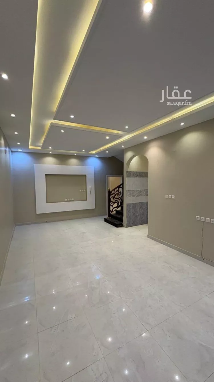 فيلا للإيجار في شارع التبريزي, حي المهدية, مدينة الرياض, منطقة الرياض 16