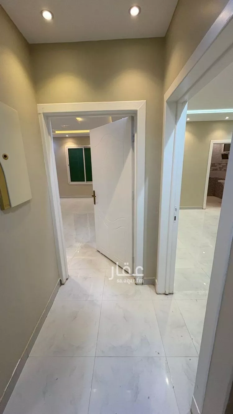 فيلا للإيجار في شارع التبريزي, حي المهدية, مدينة الرياض, منطقة الرياض 26