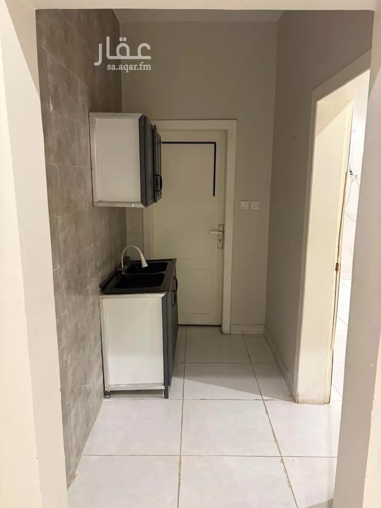 شقة للإيجار في شارع جبل الدخان, حي ظهرة لبن, مدينة الرياض, منطقة الرياض صورة 5