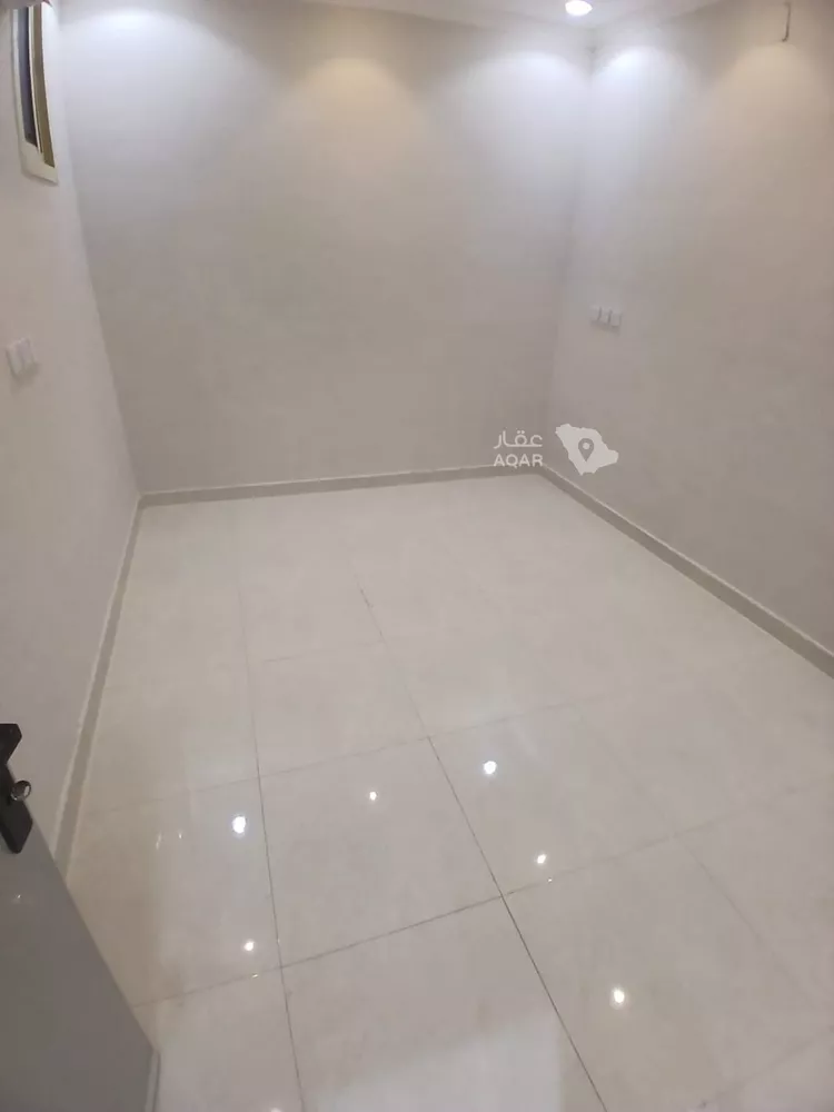 شقة للإيجار في شارع ابن حزم, حي العريجاء الغربي, مدينة الرياض, منطقة الرياض 2