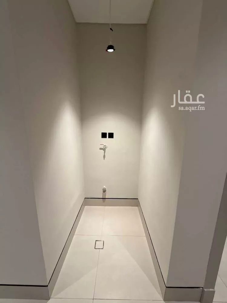 شقة للبيع في شارع الملك عبدالعزيز, حي الزهور, مدينة الدمام, المنطقة الشرقية 8